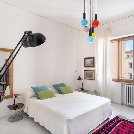 סלרנו Casa Vacanza Angelina Via Mercanti Centro Storico מראה חיצוני תמונה